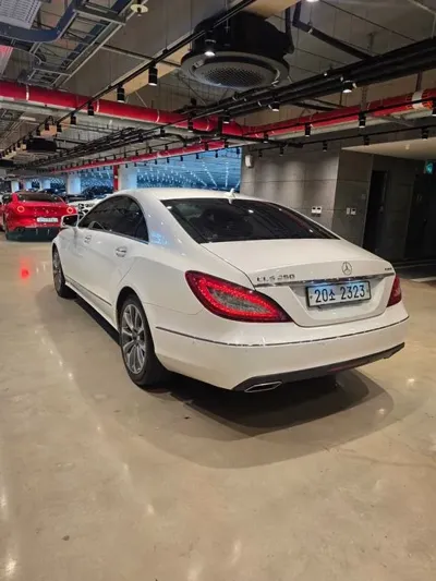 Mercedes-Benz CLS-Class