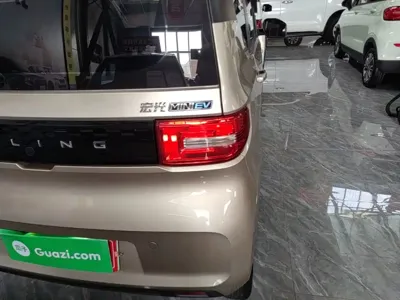Wuling MINIEV