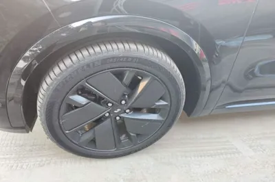 Li Auto L9