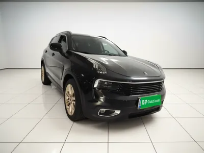 Lynk & Co 01