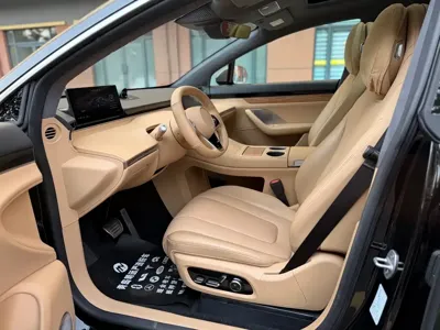 智界 Zhijie R7