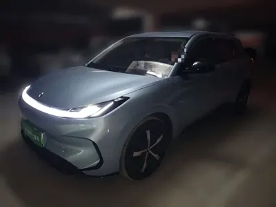 Arcfox 极狐贝塔T1