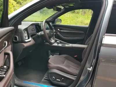Geely Xingyue L