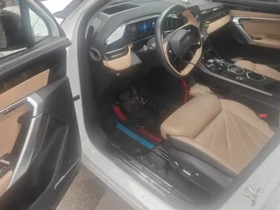 Geely Boyue L
