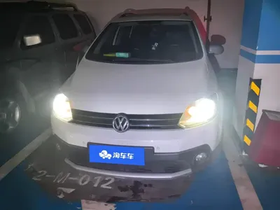 Volkswagen Golf (Import)