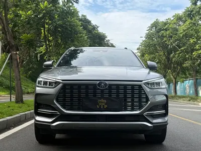 BYD PLUS