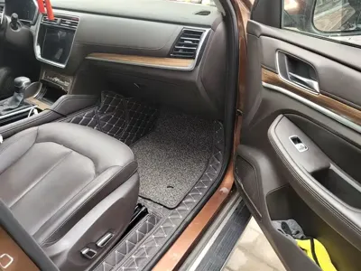Roewe RX8