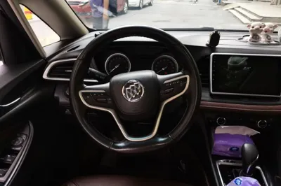 Buick GL6