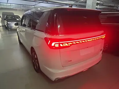 JAC Refine Refine RF8 PHEV