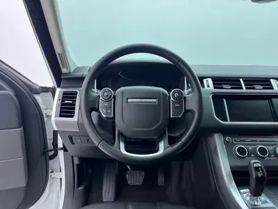 Land Rover Sport