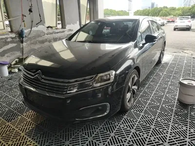 Citroen C6