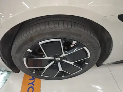 Xiaomi SU7