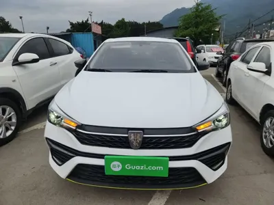 Roewe i5