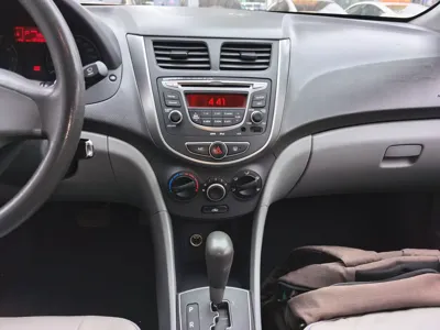Hyundai Verna