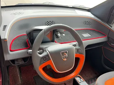 Baojun E100
