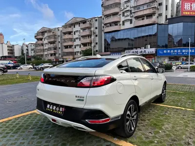 Venucia T90