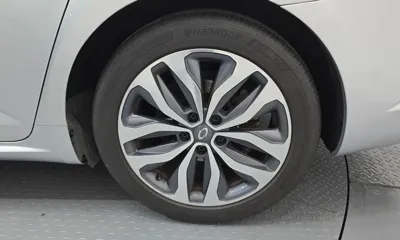 Renault-KoreaSamsung SM6
