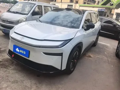 Toyota 铂智3X