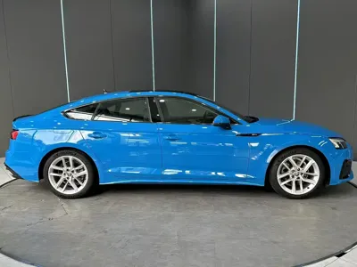 Audi A5 (Import)