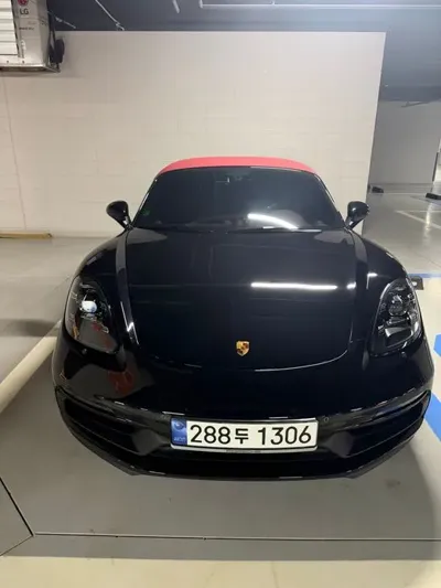 Porsche 718