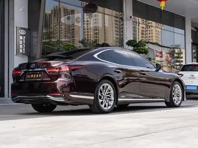 Lexus LS