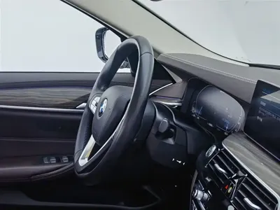 BMW 5 Series New Energy