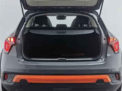 Lynk & Co 02