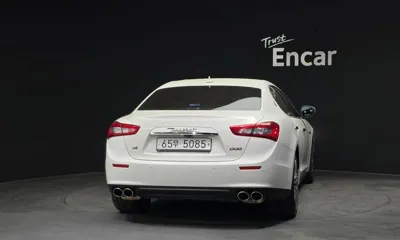 Maserati Ghibli