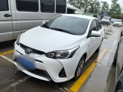 Toyota Yaris L
