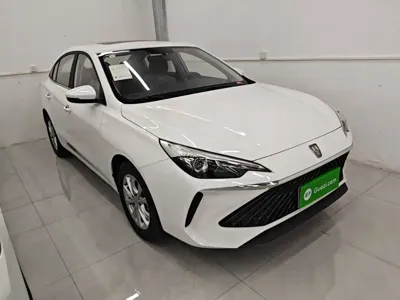 Roewe i5