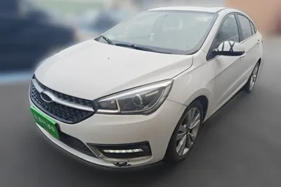 Chery Arrizo 5