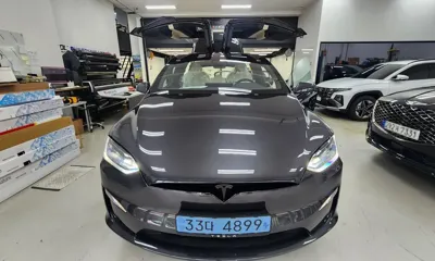 Tesla Model X