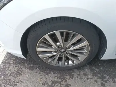 Hyundai Mistra