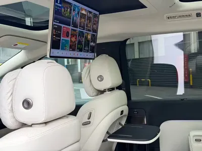 Li Auto Li MEGA