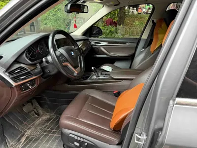 BMW X5 (Import)