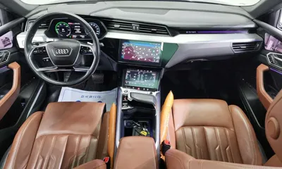 Audi e-tron