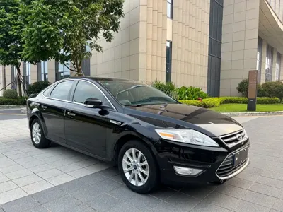 Ford Mondeo Zhisheng