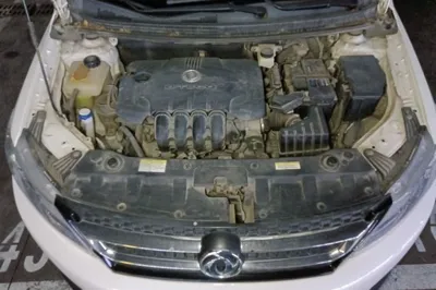 Dongfeng Aeolus AX3