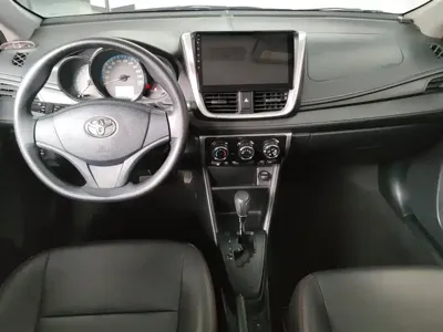 Toyota Yaris L