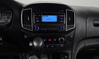 Hyundai Starex