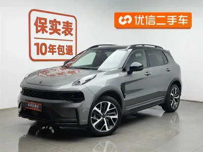 Lynk & Co 01
