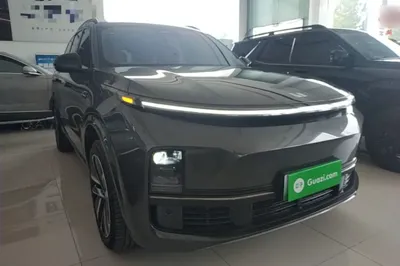 Li Auto L8