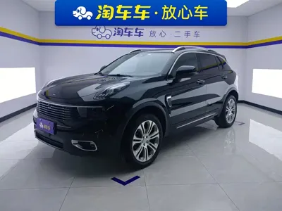 Lynk & Co 01