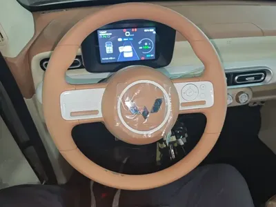 Wuling MINIEV