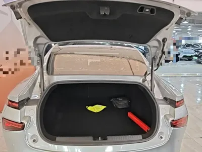 Xpeng P7