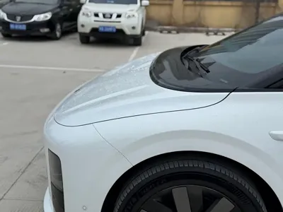 Li Auto Li i6