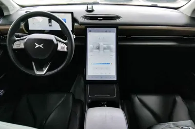 Xpeng P5