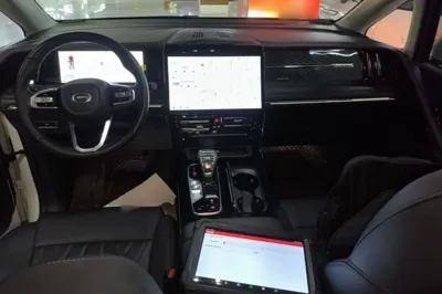 GAC Trumpchi M8