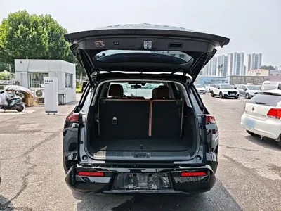 Nissan Teramont