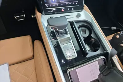Audi Q6